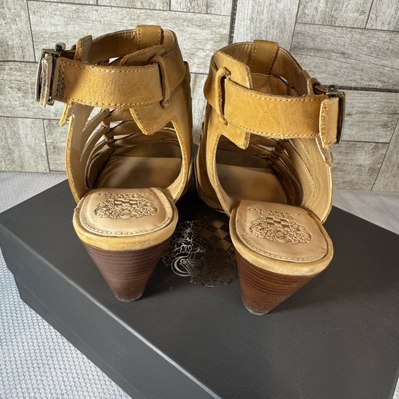 Vince Camuto Elika Tan Nubuck Caged Heels Size 10 - Picture 8 of 11